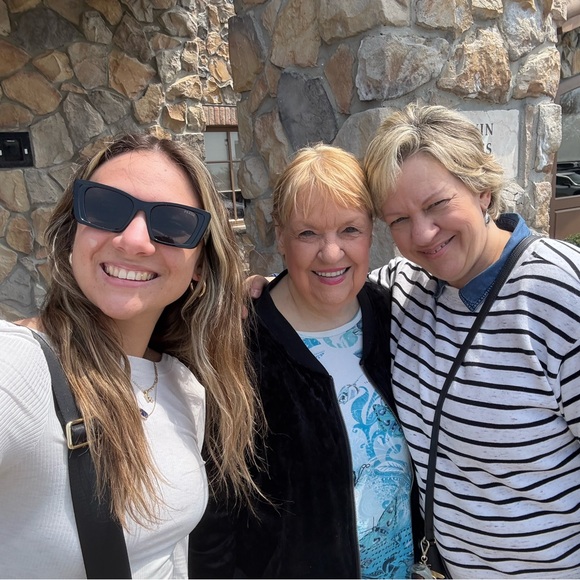 Meet your Posher, Barrie - Picture 6 of 16